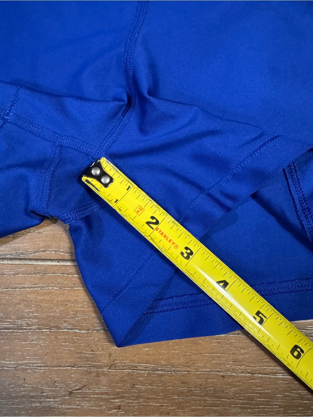 Under Armour Women’s Royal Blue Athletic Compression Shorts - Picture 5 of 7